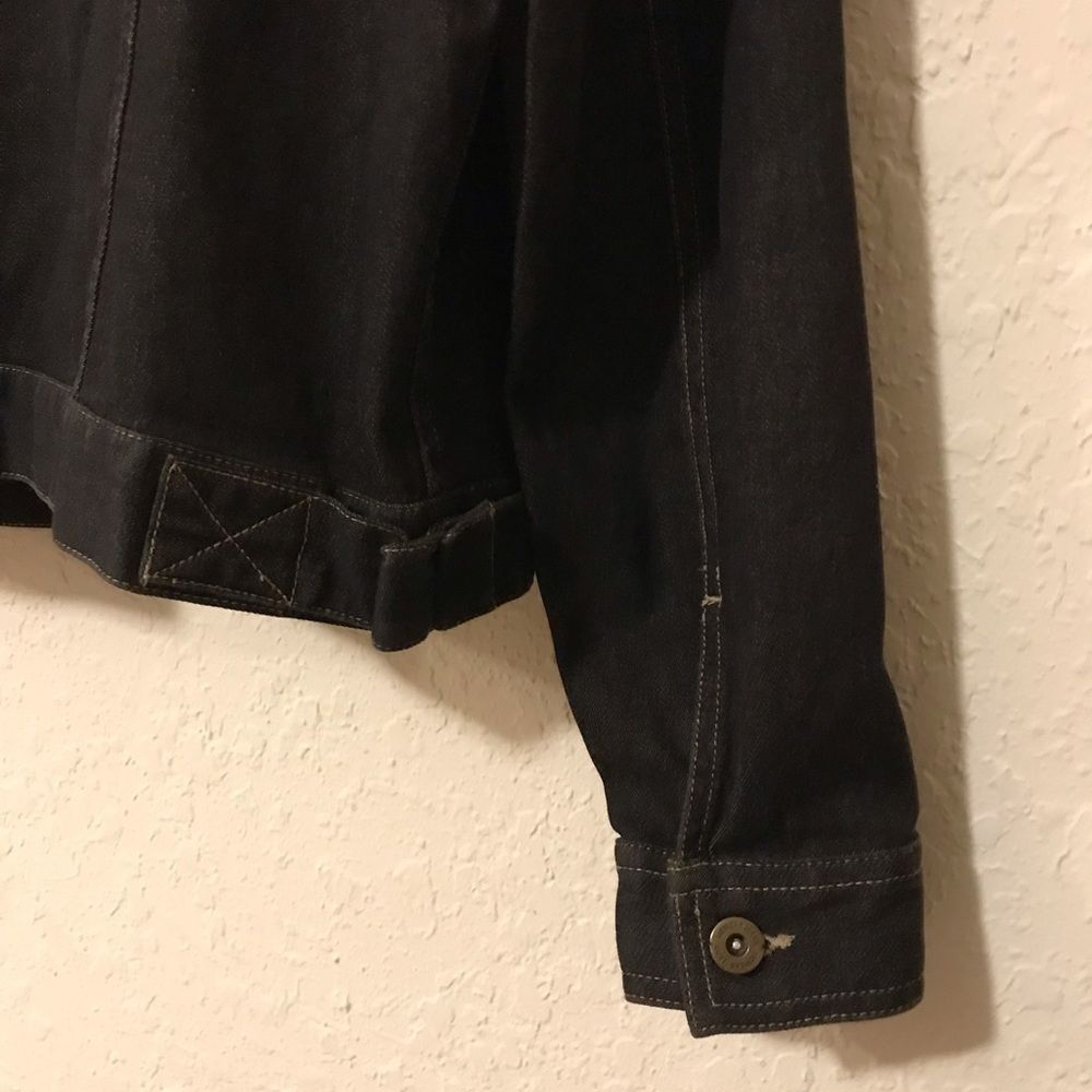 Vintage Y2K Lizwear Jeans Dark Wash Denim Jacket with Damask Print Inside - Picture 5 of 7